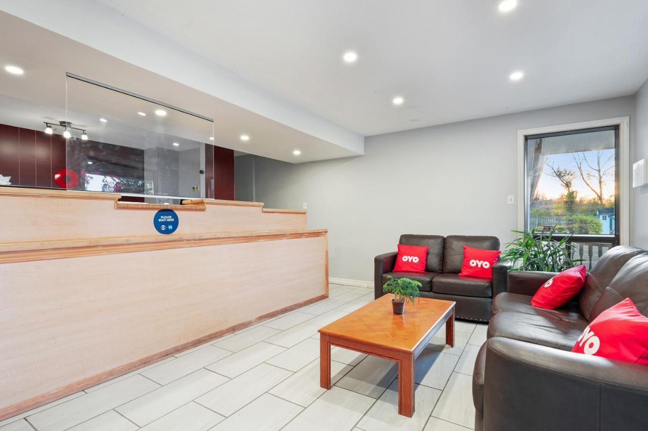 First Canada Hotel Cornwall Hwy 401 On المظهر الخارجي الصورة