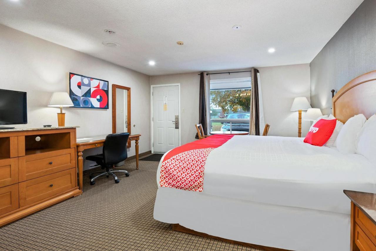 First Canada Hotel Cornwall Hwy 401 On المظهر الخارجي الصورة